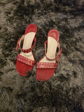 Moda Red Leather Slide Mules with Stitched Strap and Buckle
